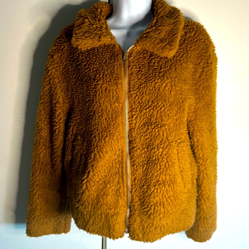 Outer Edge Women’s fur Coat.